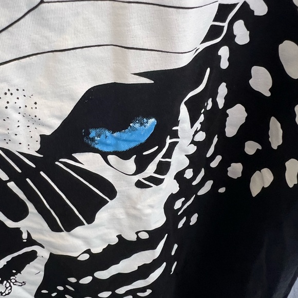 Jonny Cota studio leopard wings print  unisex short sleeve T shirt - Picture 5 of 7